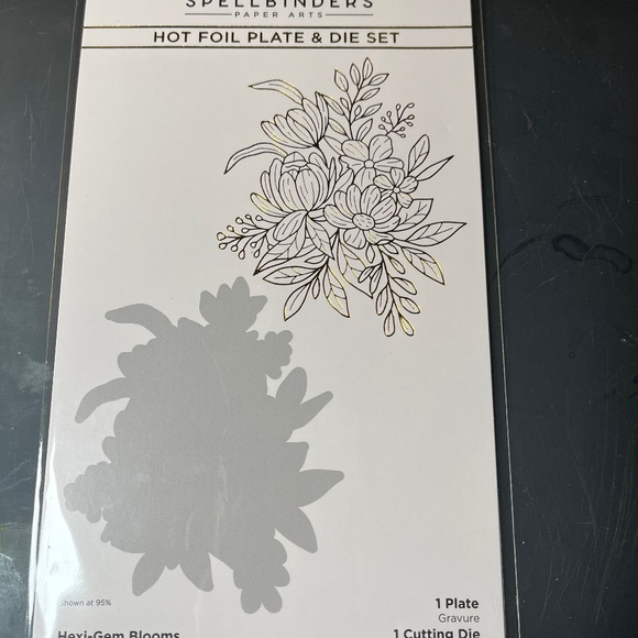 NWOT Spellbinders Hot Foil Plate & Die  GLP-409- Hexi-Gem Blooms - Picture 1 of 4
